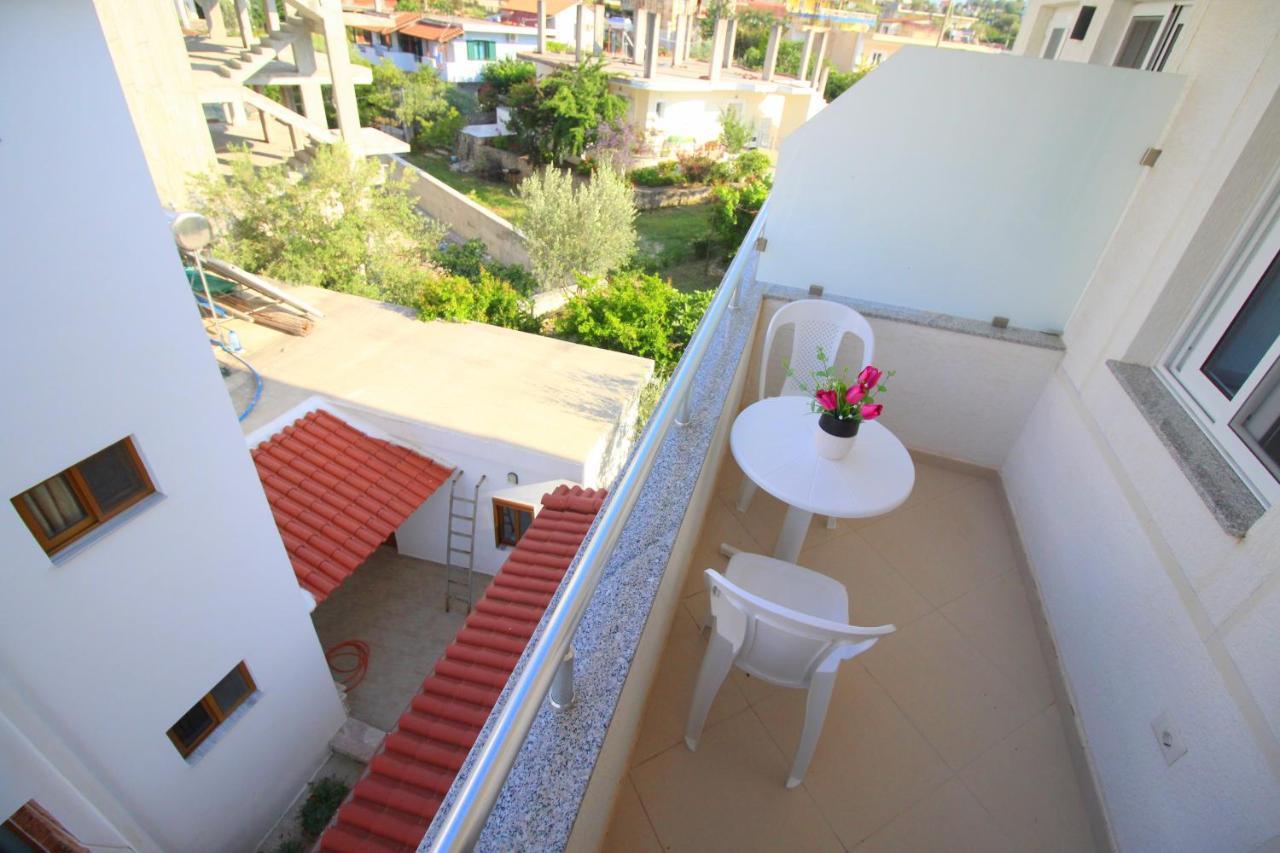 Emerald Inn Ksamil Exterior foto